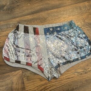 Las Vegas shorts size Large​​